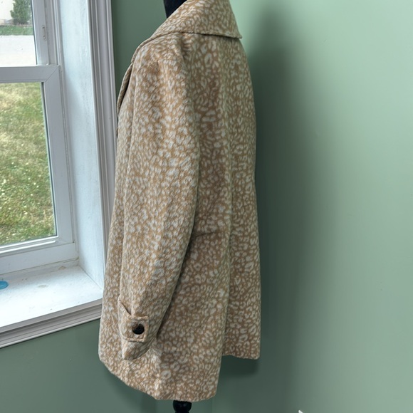 Ann Taylor tan and cream leopard print jacket XL - Picture 3 of 7